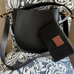 NWT Coach Maddy Hobo Bag Glovetanned Smooth Leather